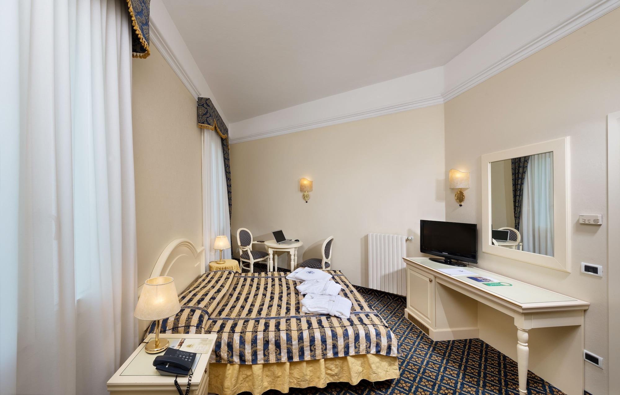 Hotel Terme Roma 4*